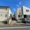 【東京都/練馬区向山】練馬区向山二丁目　戸建 外観：写真中央奥：練馬区向山二丁目一戸建（全一棟）