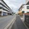 【神奈川県/横浜市青葉区荏田町】横浜市青葉区荏田町　中古戸建 前面道路
