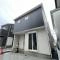 【神奈川県/茅ヶ崎市香川】茅ヶ崎市香川5丁目　新築戸建　2号棟/全10棟 外観：写真中央　2号棟/全10棟