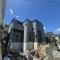 【神奈川県/横浜市戸塚区上柏尾町】戸塚区上柏尾町　新築戸建　 建築中の外観：写真中央