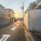 【大阪府/吹田市高野台】吹田市高野台三丁目　中古戸建 前面道路：一区画　右側