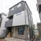 【神奈川県/川崎市高津区明津】GRACE WOOD CONFINE 明津　C 号棟 建築中の外観：西側全10棟／西側手前から3番目