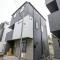 【神奈川県/川崎市高津区明津】GRACE WOOD CONFINE 明津　C 号棟 建築中の外観：西側全10棟／西側手前から3番目