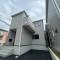 【埼玉県/さいたま市桜区中島】さいたま市桜区中島4丁目　新築戸建　3棟 建築中の外観：全4棟／左側