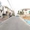 【大阪府/枚方市香里ケ丘】枚方市香里ケ丘8丁目　新築戸建1号棟 前面道路：手前側（全2棟）