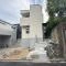 【大阪府/高槻市安岡寺町】高槻市安岡寺町五丁目　戸建　3号地 建築中の外観：全3区画（右側）