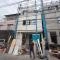 【東京都/江東区東砂】江東区東砂4丁目新築戸建 2号棟 建築中の外観：左側（全2棟）