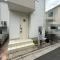 【東京都/足立区西伊興】足立区西伊興一丁目戸建 玄関
