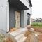 【千葉県/船橋市馬込町】船橋市馬込町　新築戸建　2期2号棟 アプローチ
