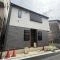【東京都/江戸川区平井】平井三丁目新築一戸建A棟 建築中の外観：【全2棟／写真中央】
