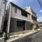 【東京都/江戸川区平井】平井三丁目新築一戸建B棟 建築中の外観：【全2棟／写真中央】
