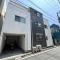 【神奈川県/横浜市中区小港町】神奈川県横浜市中区小港町3丁目 一戸建て 外観：2013年5月築・建物面積約120m2のファミリー向け住宅