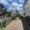 【東京都/国分寺市戸倉】東京都国分寺市戸倉4丁目 一戸建て 第一種低層住居専用地域内で、落ち着きのある暮らしが叶います。買い物施設や学校が徒歩圏内にあります。