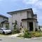 【兵庫県/芦屋市涼風町】兵庫県芦屋市涼風町 一戸建て 外観：2019年1月築、パナソニックホームズ施工。東・北・西の三方角地に佇む、軽量鉄骨造2階建て住宅。