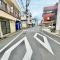 【東京都/墨田区墨田】墨田区墨田2丁目 中古一戸建て 前面道路：公道、幅員約７.１ｍ　コンビニ・スーパーまで徒歩５分圏内の立地です