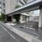 【埼玉県/戸田市本町】プラウド戸田公園パークフロント アプローチ