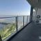 【千葉県/千葉市美浜区打瀬】THE 幕張 BAYFRONT TOWER&RESIDENCE バルコニー
