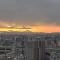 【東京都/板橋区板橋】リビオタワー板橋 眺望：富士山を望む、バルコニーから（ズームあり）
