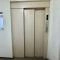 【神奈川県/横浜市神奈川区鶴屋町】ストーク横浜二番館 共用部：エレベーター