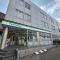 【東京都/北区堀船】プラグレス王子 ファミリーマート　王子駅南口店