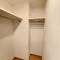 【神奈川県/川崎市多摩区生田】ルピナス生田 収納：ウォークインクローゼット