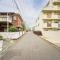 【神奈川県/横浜市港北区日吉本町】カサベルダ 前面道路