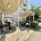 【神奈川県/三浦市南下浦町上宮田】サンコートマホロバ 壱番館 バイク置場