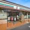 【神奈川県/川崎市中原区井田三舞町】プラウドシティ元住吉 セブンイレブン 川崎木月祇園町店