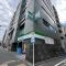 【東京都/港区六本木】パーク・コート麻布鳥居坂 ファミリーマート　麻布十番一丁目店