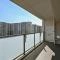 【大阪府/吹田市千里丘北】ミリカ・ヒルズ II街区　F棟 バルコニー：スロップシンクがございます