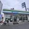 【埼玉県/戸田市大字上戸田】ライオンズマンション上戸田 ファミリーマート　戸田駅東口店