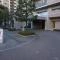 【東京都/大田区萩中】オーベルグランディオ萩中 2号棟 アプローチ