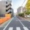 【東京都/新宿区新小川町】グランスイート　ラ・ヴィル 前面道路