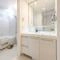 【兵庫県/神戸市中央区下山手通】プラウドタワー神戸県庁前 洗面室