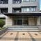 【埼玉県/所沢市元町】コスモ所沢グランステージ アプローチ