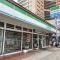 【埼玉県/所沢市小手指町】ヴィルセゾン小手指 A棟 ファミリーマート　小手指店