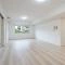 【千葉県/千葉市中央区青葉町】青葉の森公園通り団地8号棟 約１１７．８帖ＬＤＫ。開放的な空間となっています。