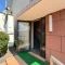 【埼玉県/さいたま市浦和区東岸町】日建岸町マンション アプローチ