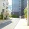 【東京都/港区芝】プラウド芝公園 前面道路
