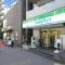 【東京都/豊島区池袋】ルミナリータワー池袋  ファミリーマート　池袋ロイヤルホテル店