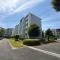 【神奈川県/厚木市岡田】厚木岡田団地 4 号棟 外観：手前中央