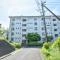【神奈川県/横浜市神奈川区三ツ沢下町】ガーデン山住宅団地10号棟 外観