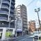 【神奈川県/横浜市中区末吉町】ナイスアーバン横濱伊勢佐木町 外観：真ん中の建物