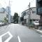 【神奈川県/横浜市中区上野町】マークミュー横浜本牧 前面道路