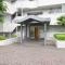 【神奈川県/横浜市緑区中山】シャルマン横浜中山 エントランス