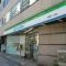 【東京都/新宿区西新宿】ハイネスロフティー   ファミリーマート 新宿十二社店