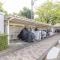 【東京都/多摩市落合】落合団地 4-2街区 共用部：バイク置き場