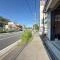 【神奈川県/横浜市磯子区上中里町】クリオ磯子上中里 壱番館 前面道路