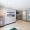 【神奈川県/横浜市磯子区新杉田町】コンバイン新杉田 エントランス