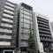 【東京都/文京区湯島】ソフィアお茶の水 外観：向かって左から2番目が該当物件